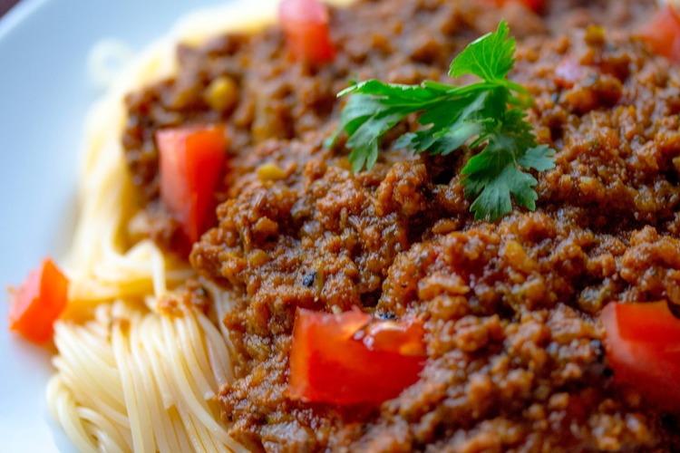 Beef Recipe - Beef Bolognese with Spaghetti and Tomatoes