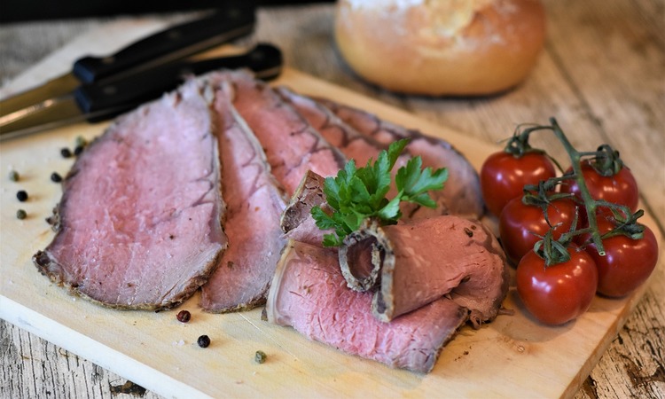 Beef Recipe - Roast Beef with Tomatoes